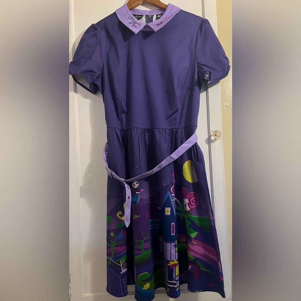 Disney Halloween costume with Cartoon Print - Picture 2 of 4